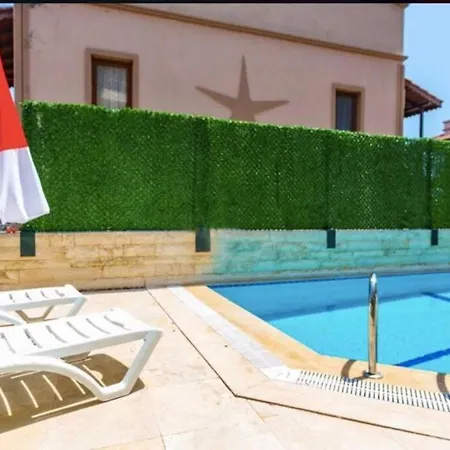 Kalkan Merkezde 2 Kisilik Ortak Havuzlu Daire Lägenhet Kaş