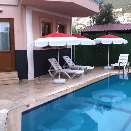 Lägenhet Kalkan Merkezde 2 Kisilik Ortak Havuzlu Daire *